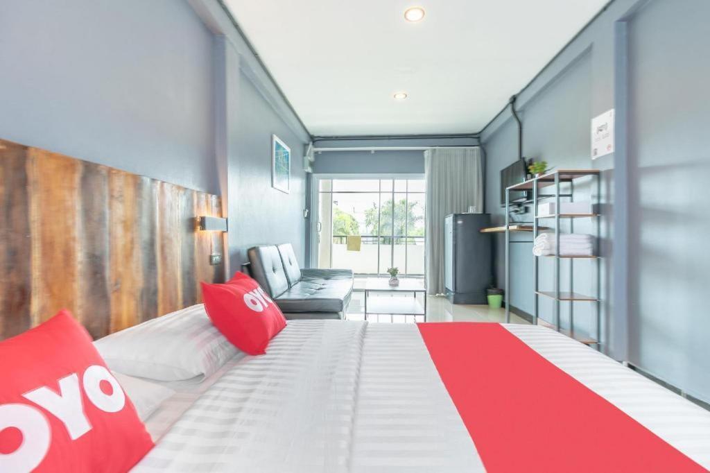 Oyo 75305 T Park Pak Chong Hotel Muszi Kültér fotó
